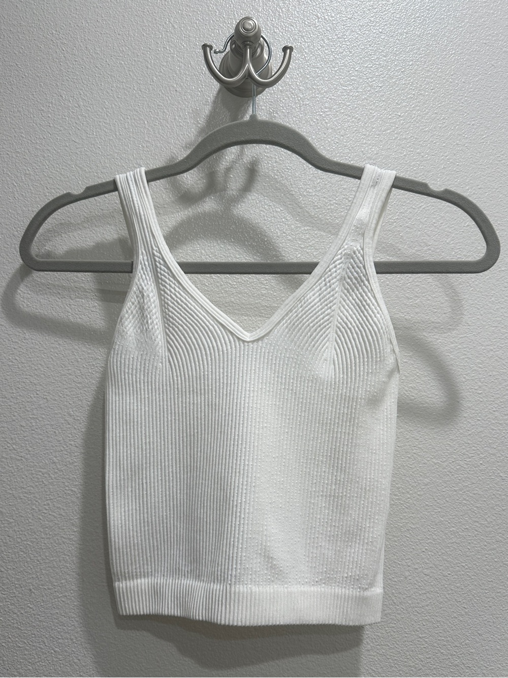 Women's White Ribbed V-Neck Tank